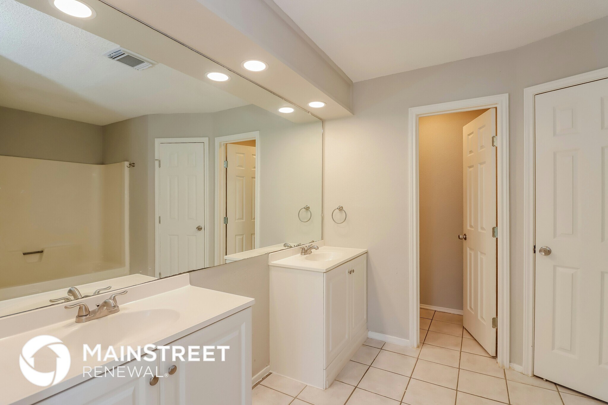 Building Photo - 5626 Greenhill Forest Dr