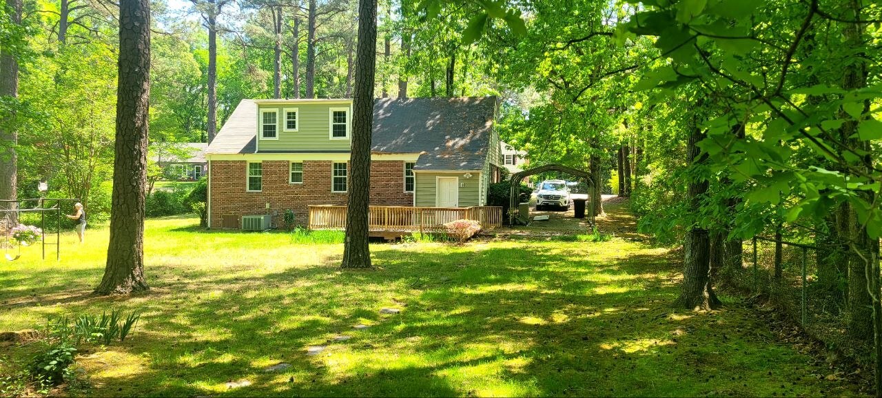 Building Photo - 412 Pagebrook Dr