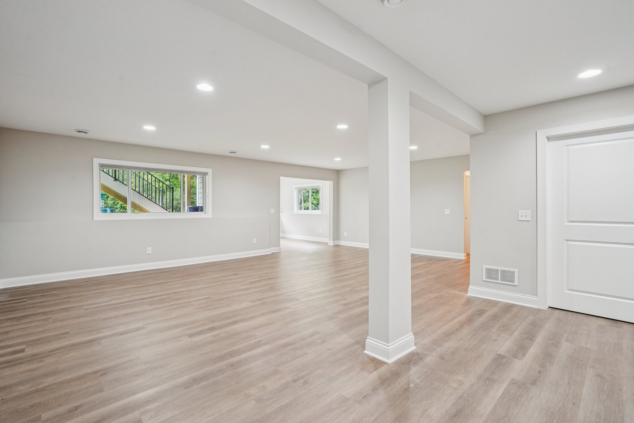 Building Photo - 4386 Arbor Dr