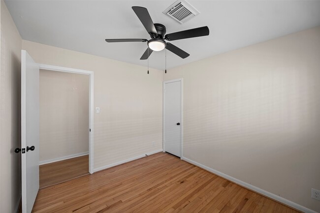 Building Photo - 3613 Crandon St