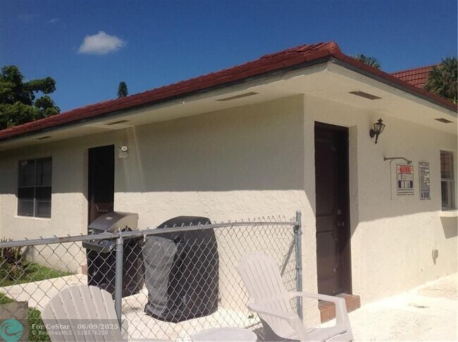 Building Photo - 3550 NW 104th Ave