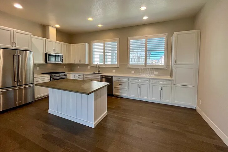 Building Photo - 4217 Yarrow St