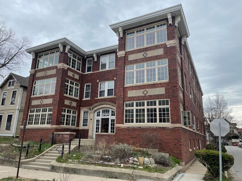 Building Photo - 2101 N Pennsylvania St