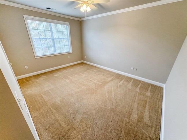 Building Photo - 2000 Sterling Ct