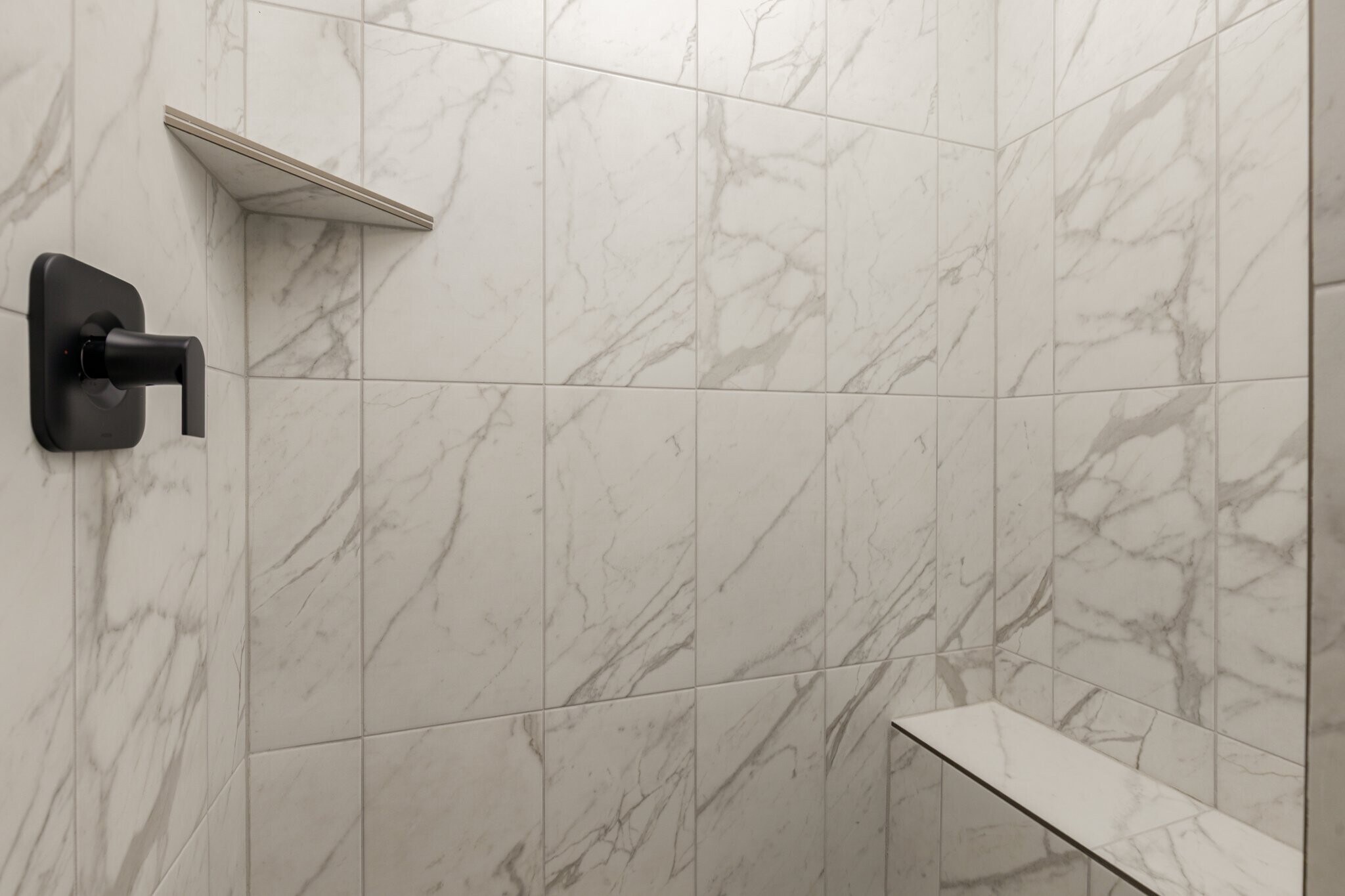 Building Photo - 2188 380 S