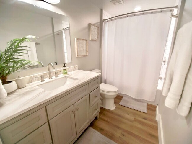 Building Photo - 53-729-729 Kamehameha Hwy