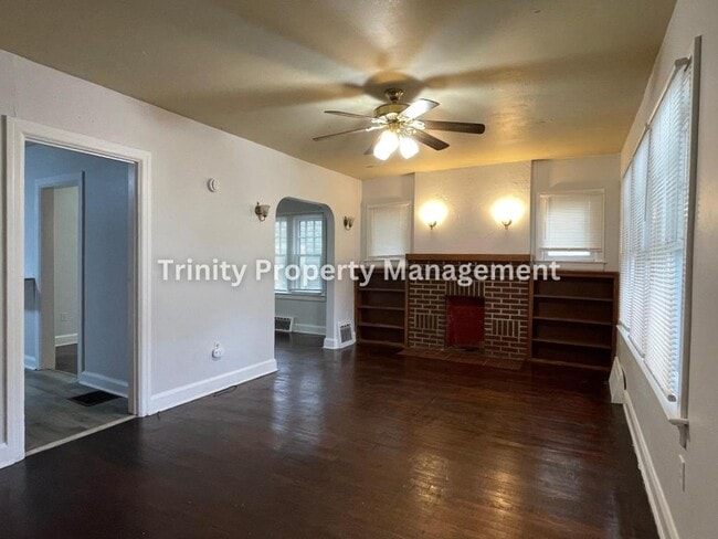 Building Photo - 407 Maryland Ave