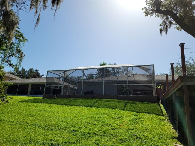 Building Photo - 702 Berry Bramble Dr