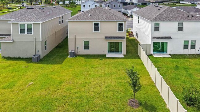 Building Photo - 13524 Camelot Ct
