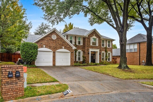 Building Photo - 5325 Cambridge Ct