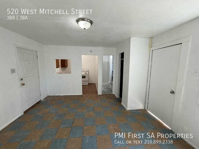 Building Photo - 520 W Mitchell St