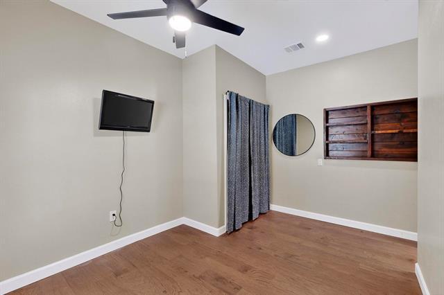 Building Photo - 4214 Falls Dr