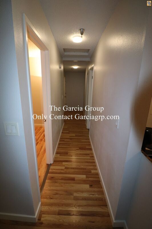 Building Photo - 2626 SW Beaverton Hillsdale Hwy