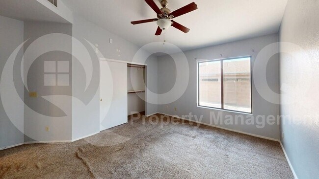 Building Photo - 3025 W Country Ranch Dr