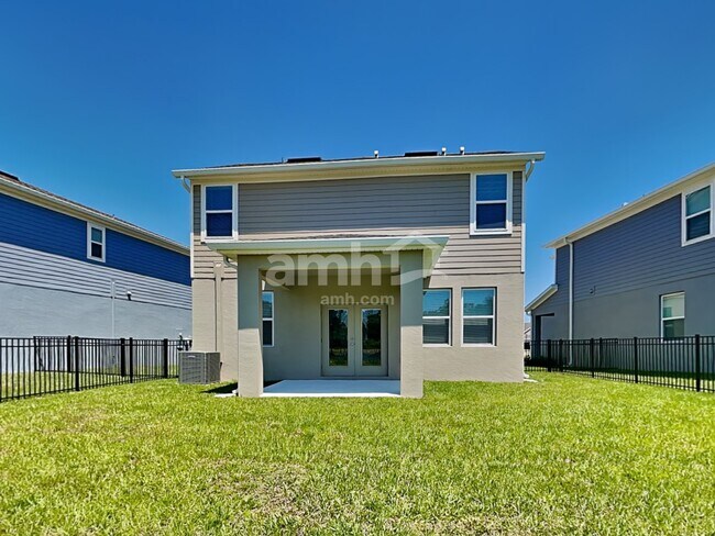 Building Photo - 27388 St Andrews Ave