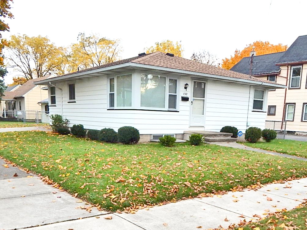 Building Photo - 132 Independence St