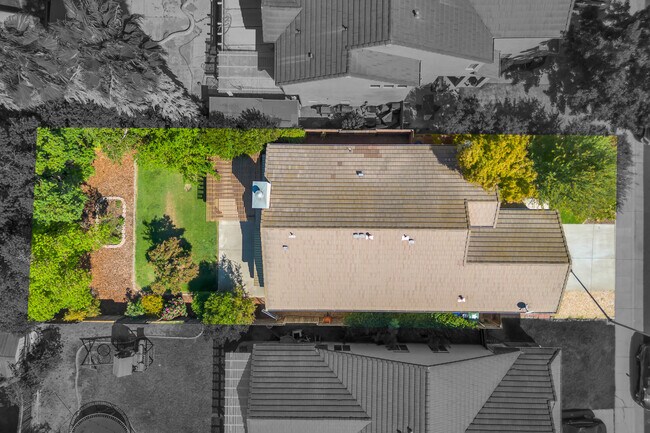 Building Photo - 9332 Caulfield Dr