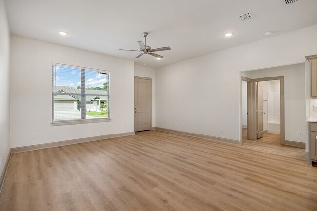 Building Photo - 3194 Dogwood Pk Blvd