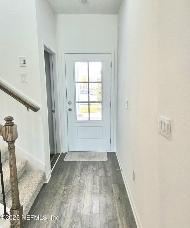 Building Photo - 263 Silver Myrtle Ct