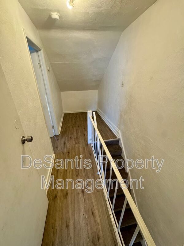 Building Photo - 2903 Stayton St