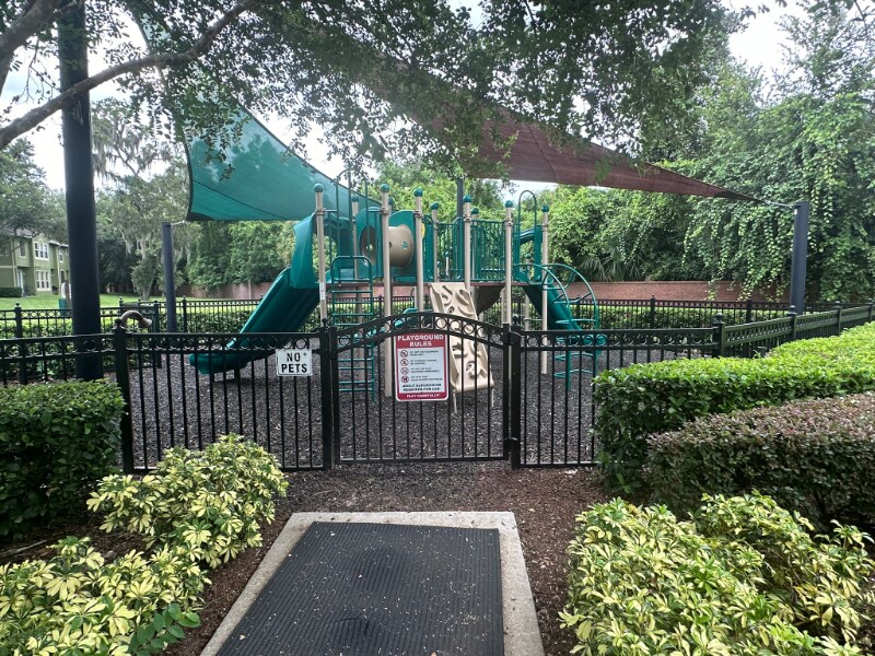 Building Photo - 1421 Pine Oak Trail