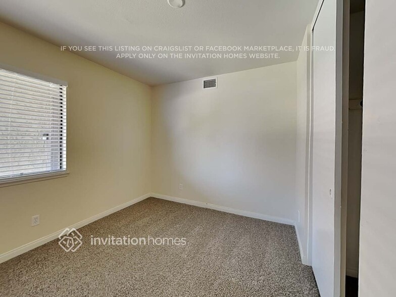 Building Photo - 25906 Adolfo Ct