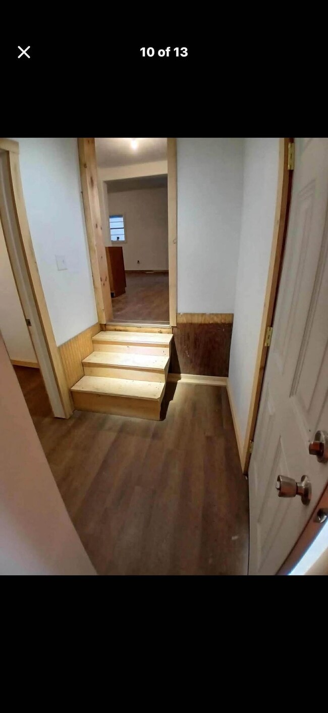 Building Photo - 2782 Latulle Ave