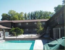 Building Photo - Primrose Lane Apartments