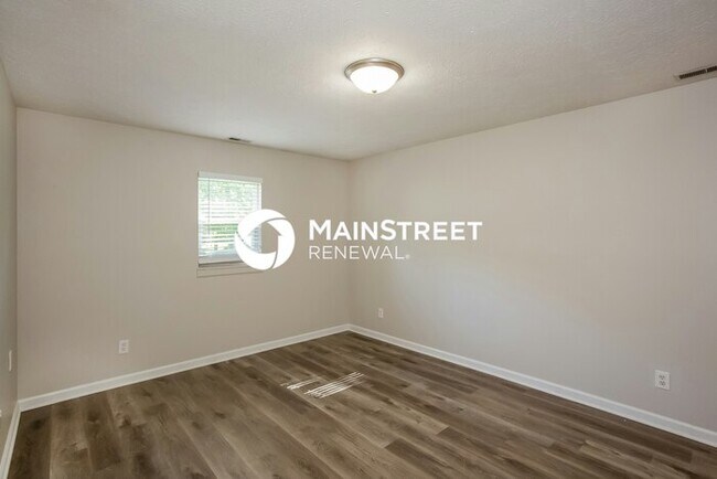 Building Photo - 3 Bedroom Pet-Friendly Home in INDIANAPOLI...