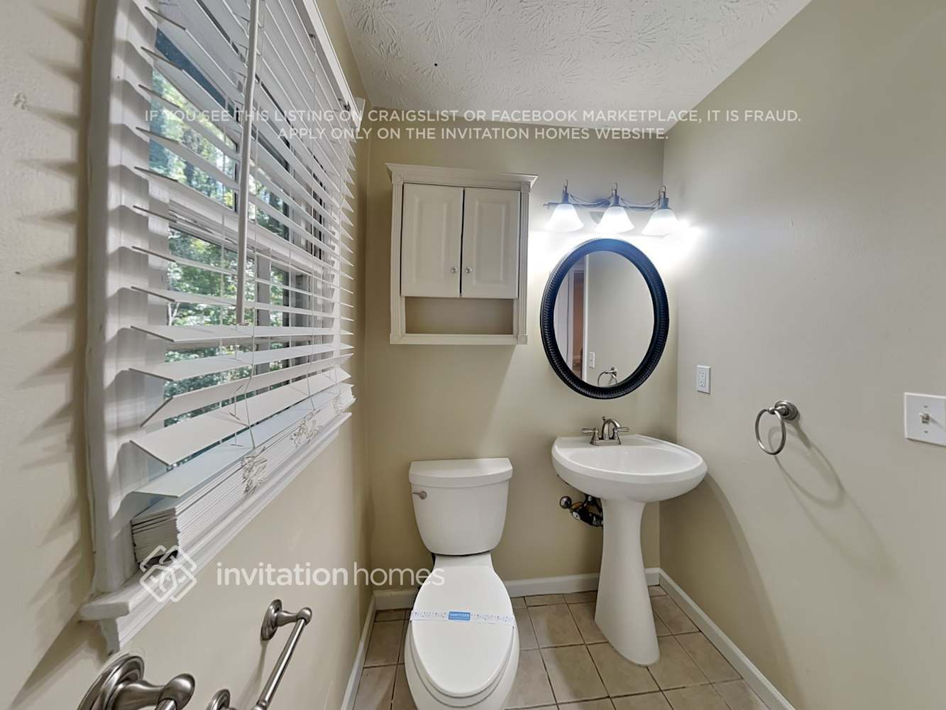 Building Photo - 2729 E Sudbury Ct