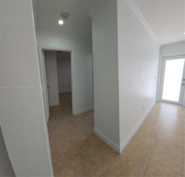Building Photo - 11281 SW 247th Ter