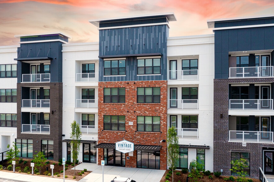 Primary Photo - Vintage Century Farms Apartments