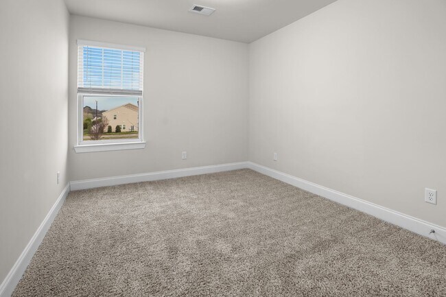 Building Photo - 326 Seaton Wy