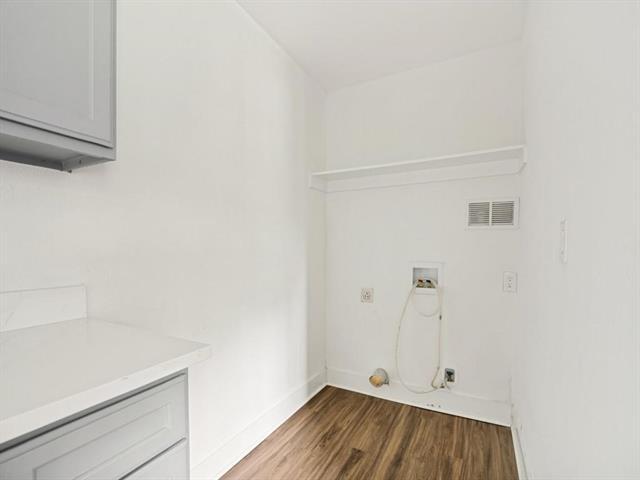 Building Photo - 616 Leyenda Dr