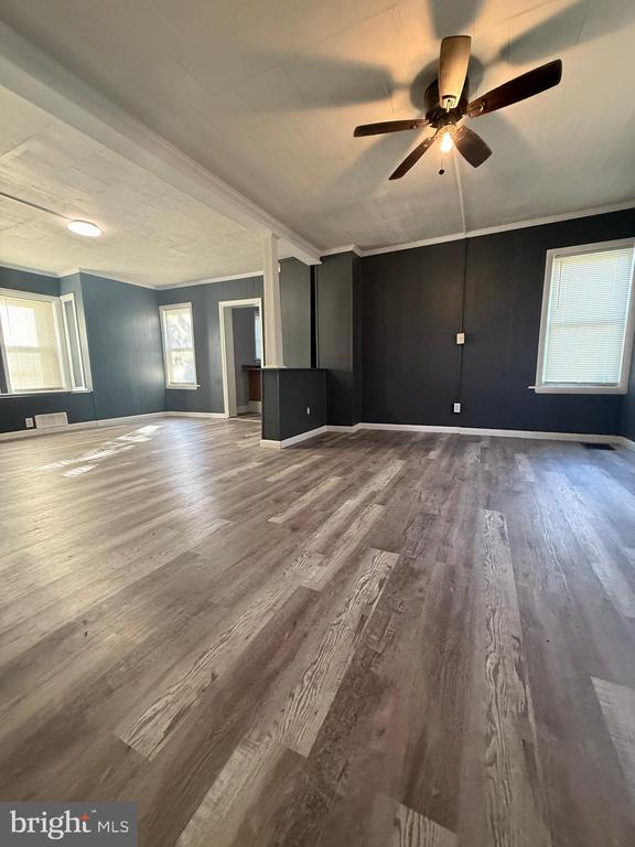 Building Photo - 17 E Foundry St