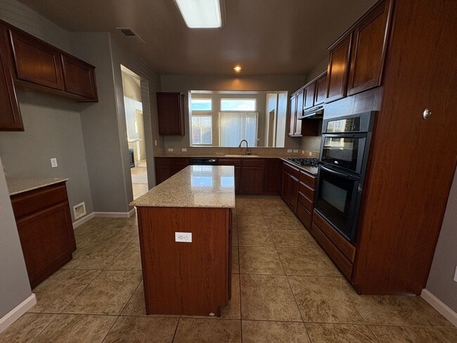 Building Photo - 3 Bedroom Home in the Avalon gated community coming soon!