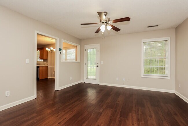 Building Photo - 9001 Callan Ct