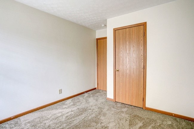 Building Photo - 2 br, 1 bath Apartment - Patrick Place LP