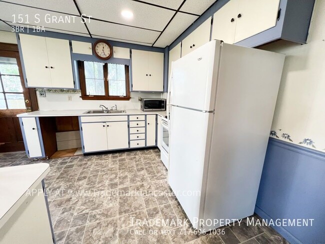 Building Photo - 151 S Grant St