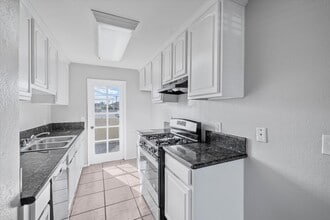 Building Photo - 1133 Ohio Ave.