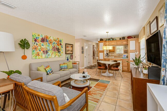 Building Photo - 261 Cape Shores Cir