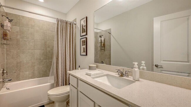 Building Photo - 6476 Silverstar Dr