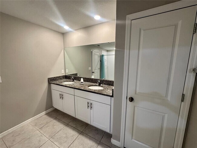 Building Photo - 929 Anchor Bend Dr