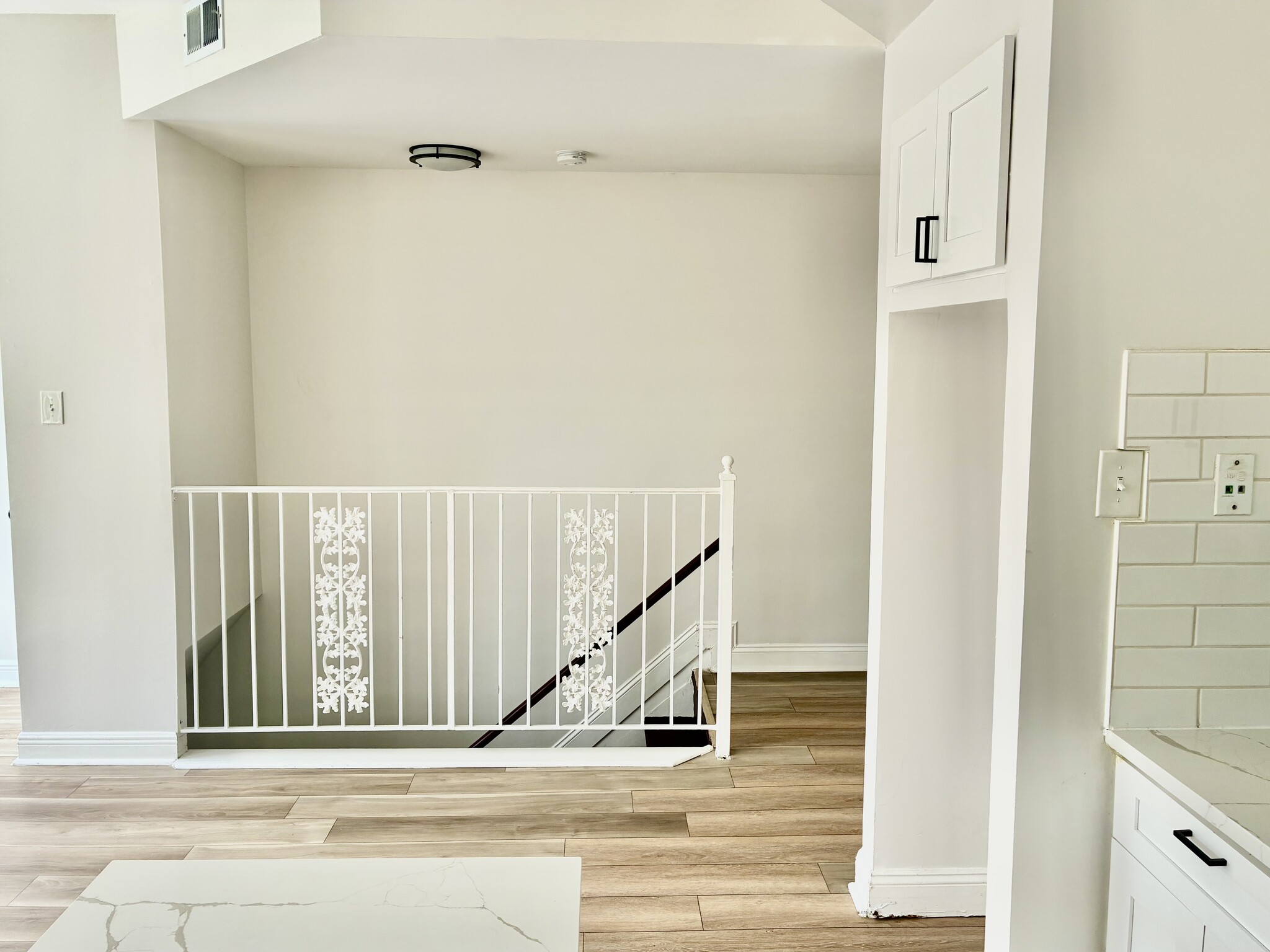 Building Photo - 2747 Armand Pl