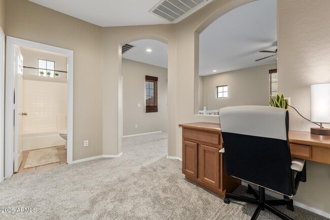 Building Photo - 3143 S Southwind Dr