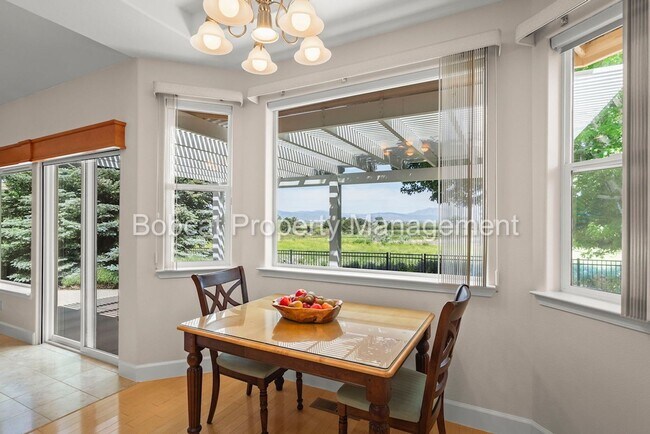Building Photo - Genoa Lake Golf Club Home | Immaculately M...