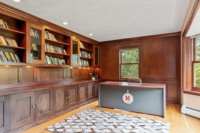 Building Photo - 2 Sunset Ridge