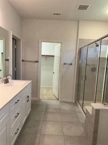 Building Photo - 5534 Capilano Ct
