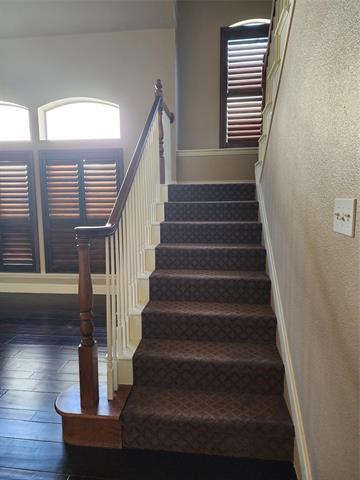 Building Photo - 10415 Mateo Trail