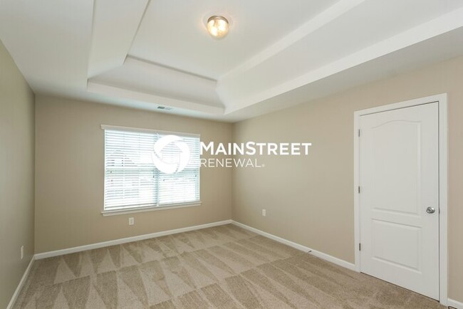 Building Photo - 5563 Martin Ct